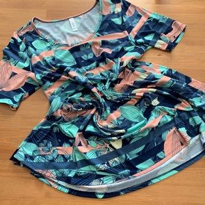 LuLaRoe Perfect T